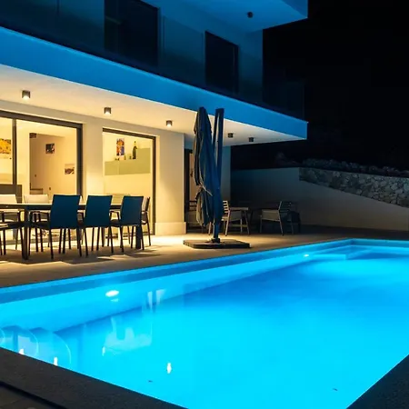 Korala - Luxe Met 4 Dubbele En Prive Zwembad فيلة