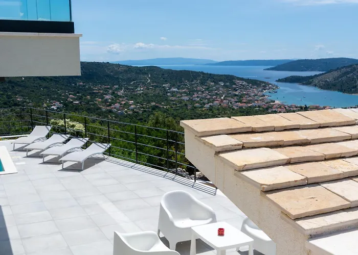 Vila Korala - Luxe Met 4 Dubbele En Prive Zwembad